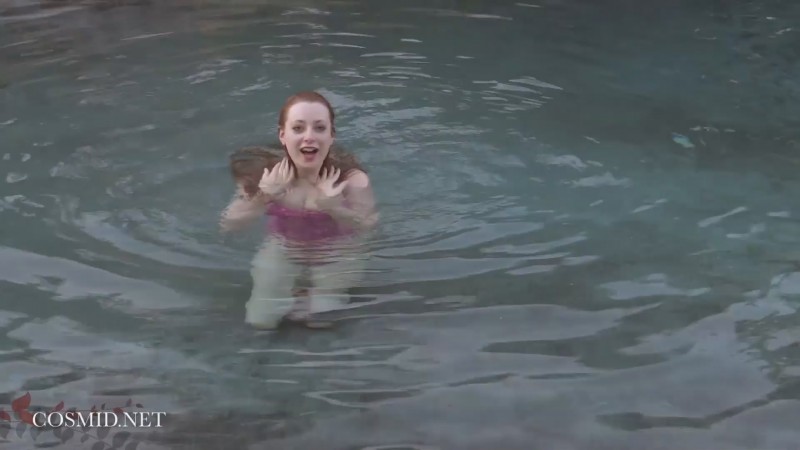 Misha Lowe - MISHA IN THE POOL