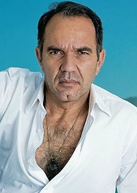 Умберто Мартинс